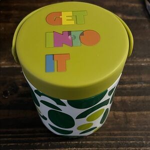 5/$10 item Colorful lunch Container